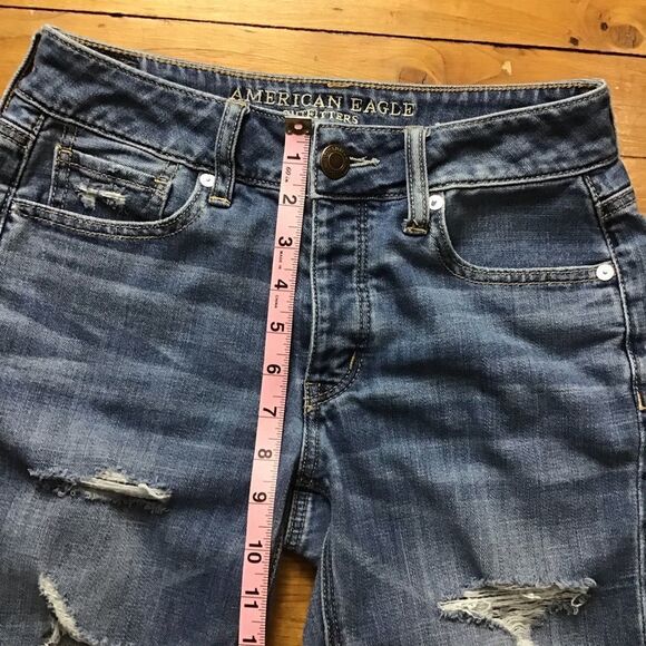 AMERICAN Eagle outfitters Tomgirl jeans ripped jeans distressed damaged size 0 - Picture 9 of 12